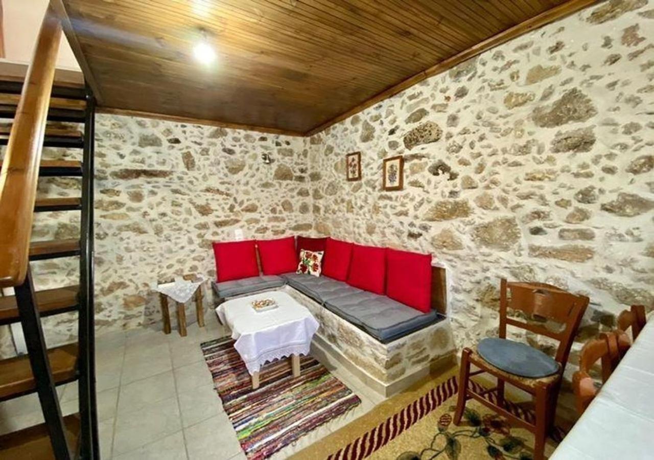Nikos Traditional House Malathiros Экстерьер фото